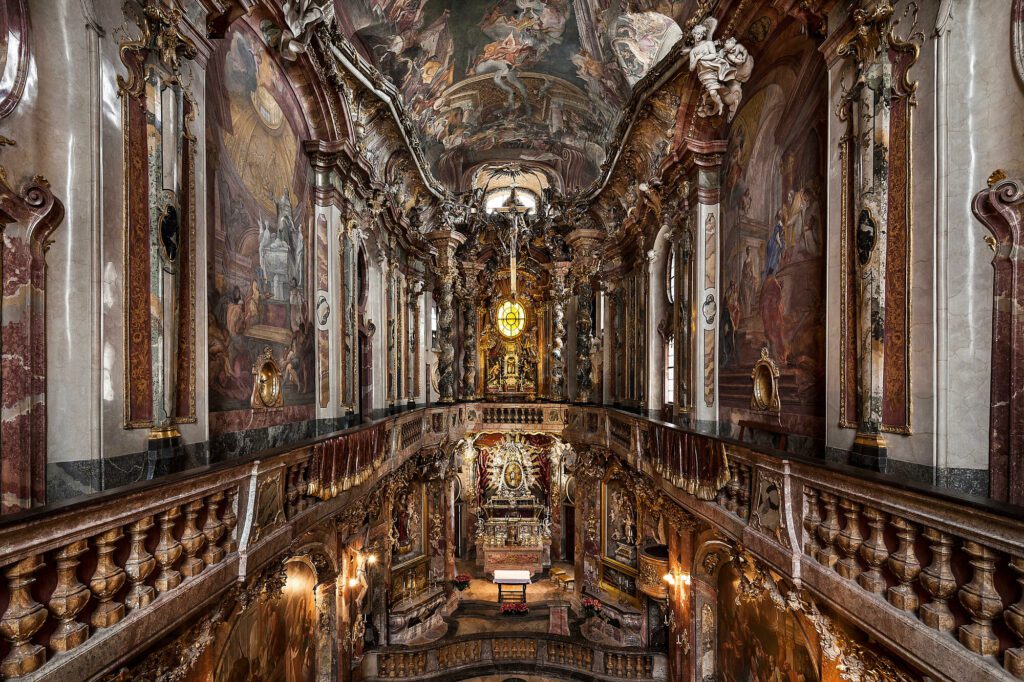 A look at Asam church' lavish baroque interior (Munich, Germany)